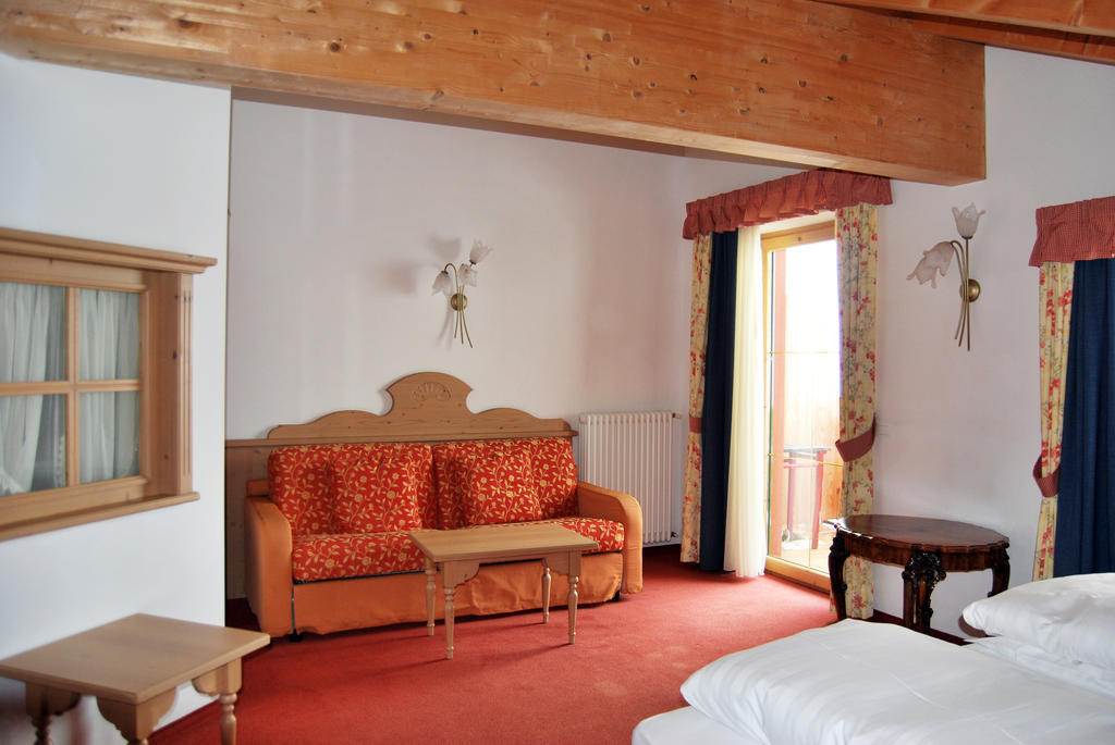 Hotel Casa Del Campo Madonna di Campiglio Exterior photo