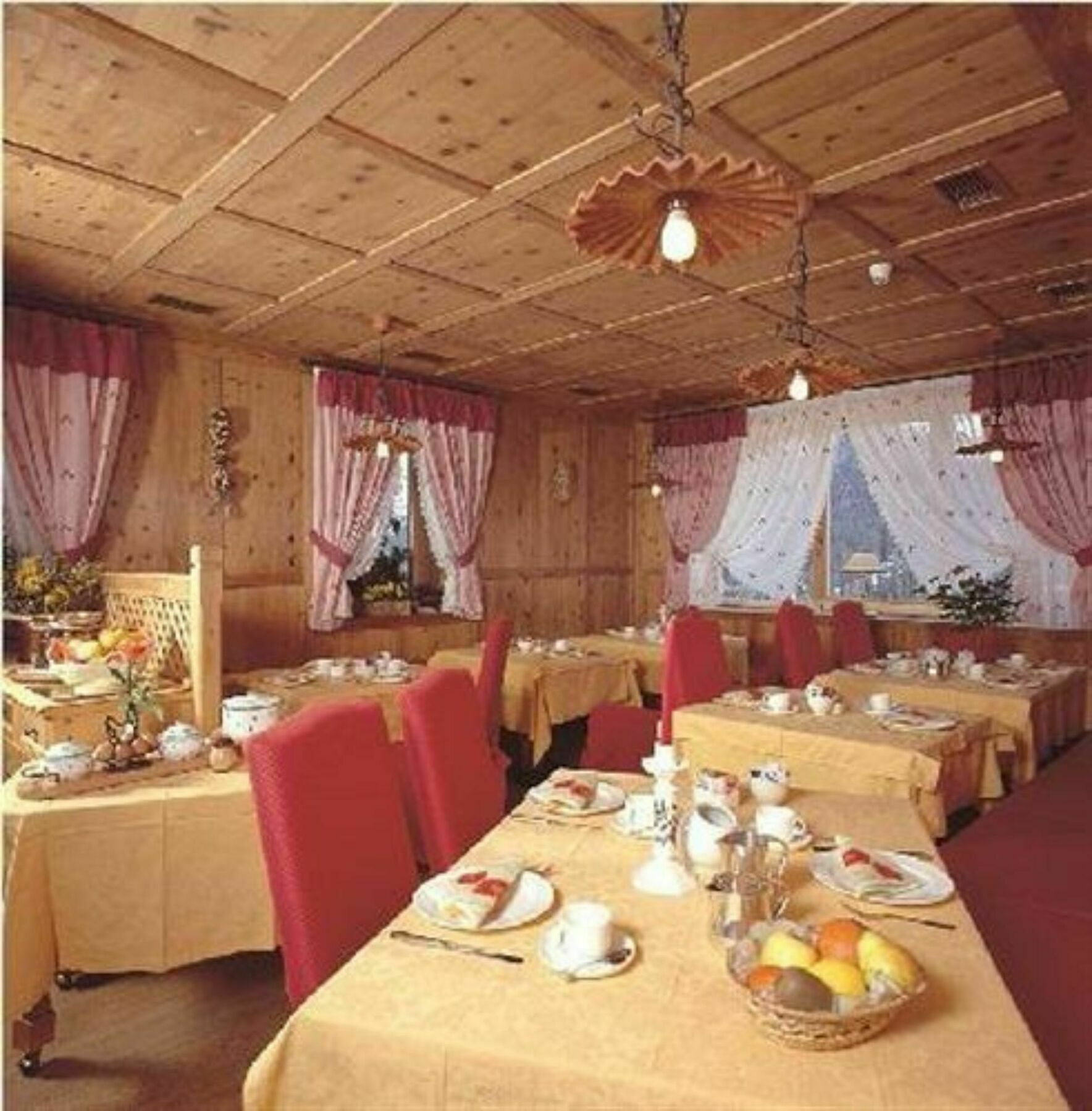 Hotel Casa Del Campo Madonna di Campiglio Exterior photo
